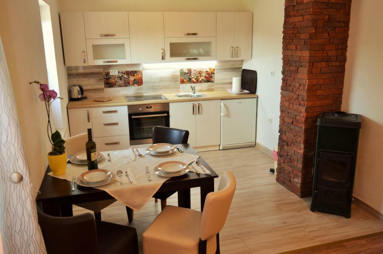 Apartments Anna & Mateo Rakovica Extérieur photo