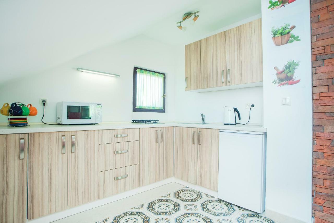 Apartments Anna & Mateo Rakovica Extérieur photo